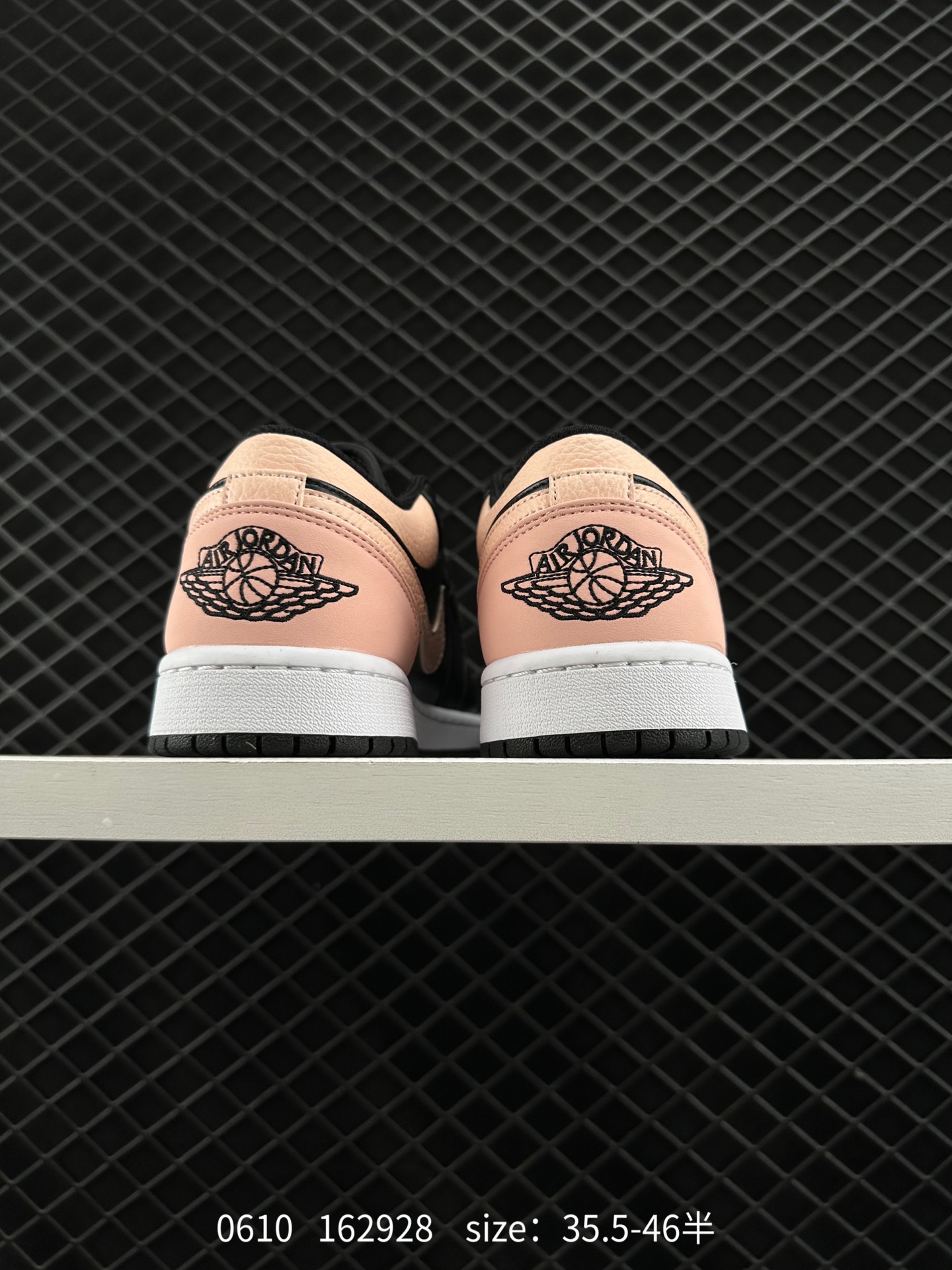 Air Jordan 1 Low AJ1